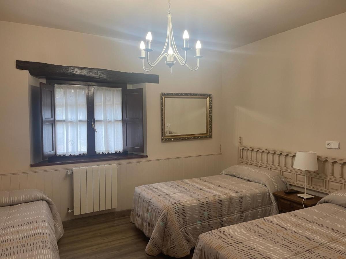 Posada La Solana - Adults Only Сантільяна-дель-Мар Екстер'єр фото